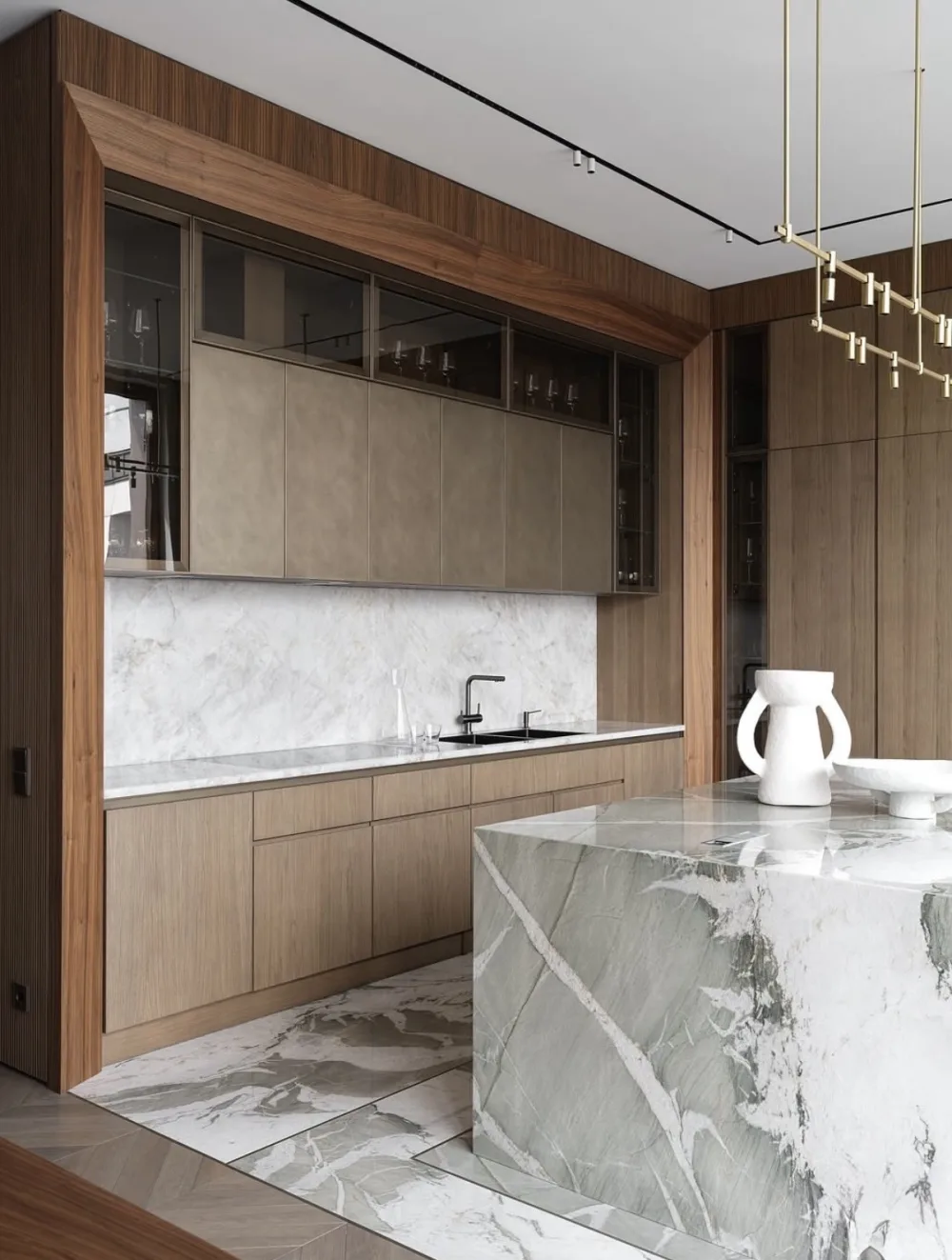 Ривелли-Глосс — Кухни на заказ Elegance Mebel