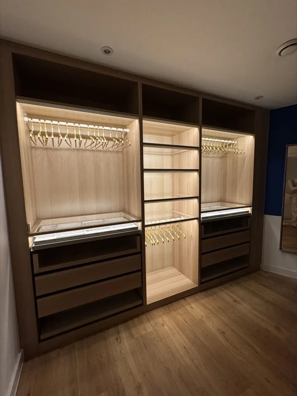 Палацио-Роял — Гардеробные на заказ Elegance Mebel